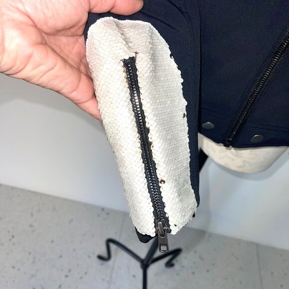 Skea Ski Jacket Womens Size 8 Sequin Embellished Snow Zipper Snap Cuffs Pockets - Picture 9 of 13